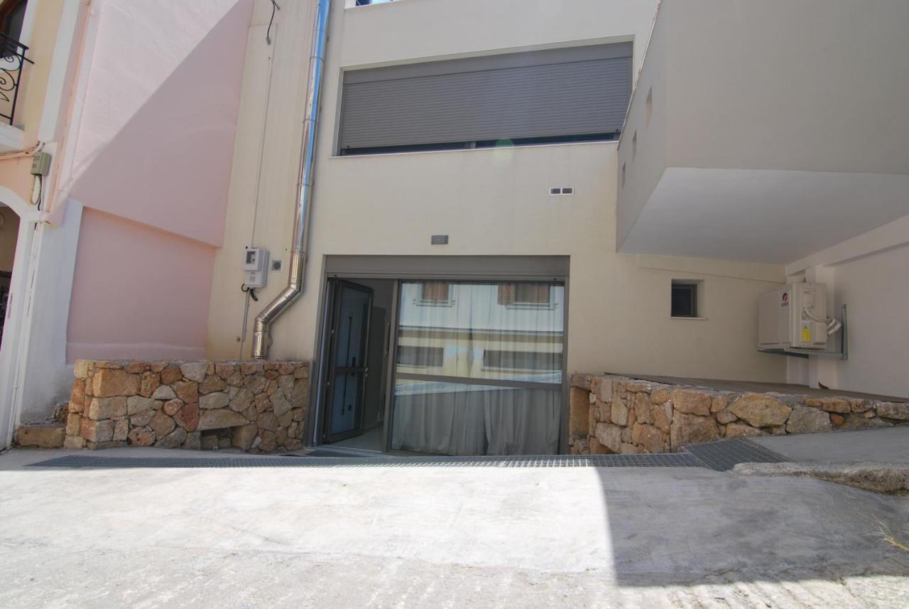 Brand New Cozy Basement Apartment أرغوستولي المظهر الخارجي الصورة